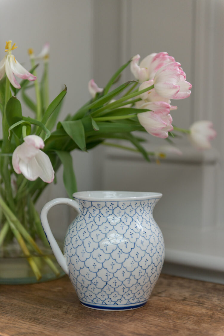 Lotus Jug Medium